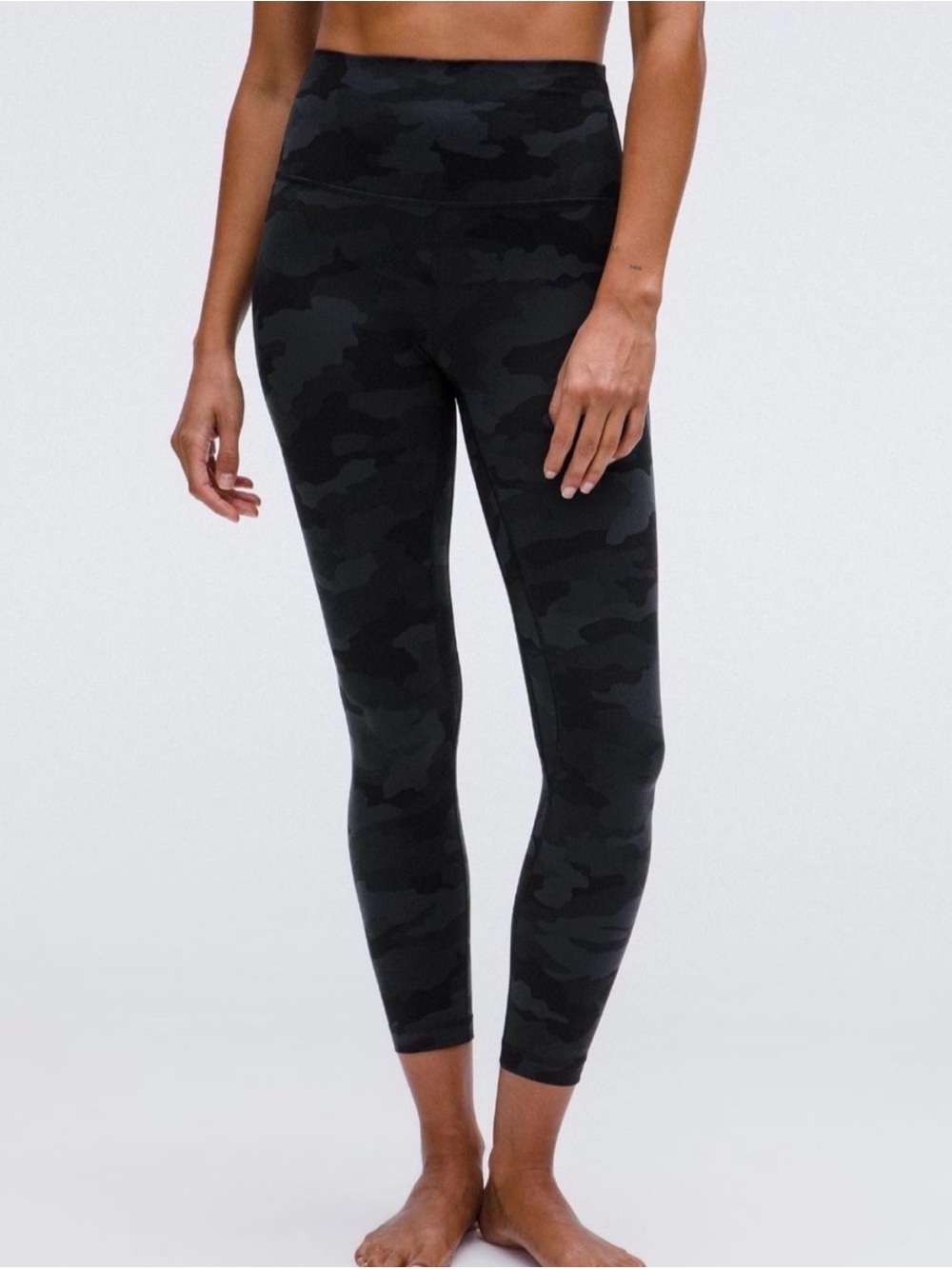 lululemon Wunder Train Size 8 25”
